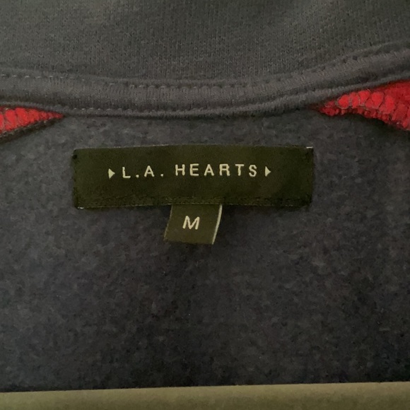 L.A. Hearts Cropped 1/4 Zip - Picture 2 of 3